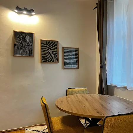 Hidden Gem In Old Town Appartamento