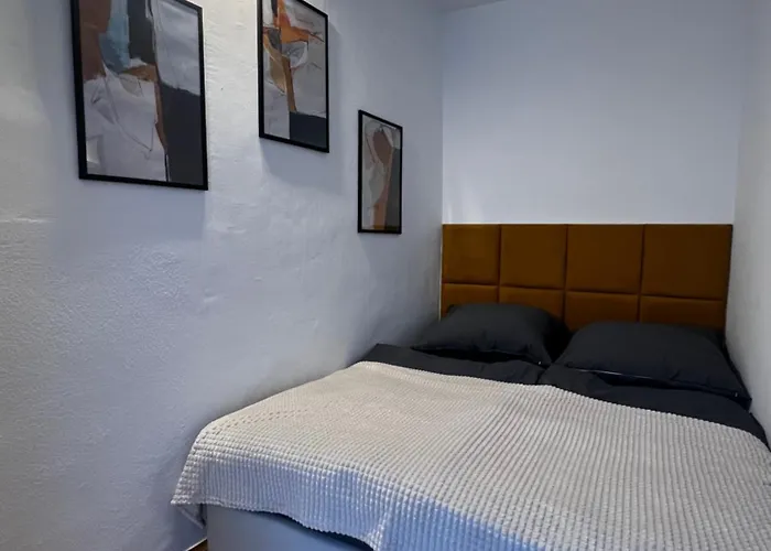 Апартаменты Hidden Gem In Old Town